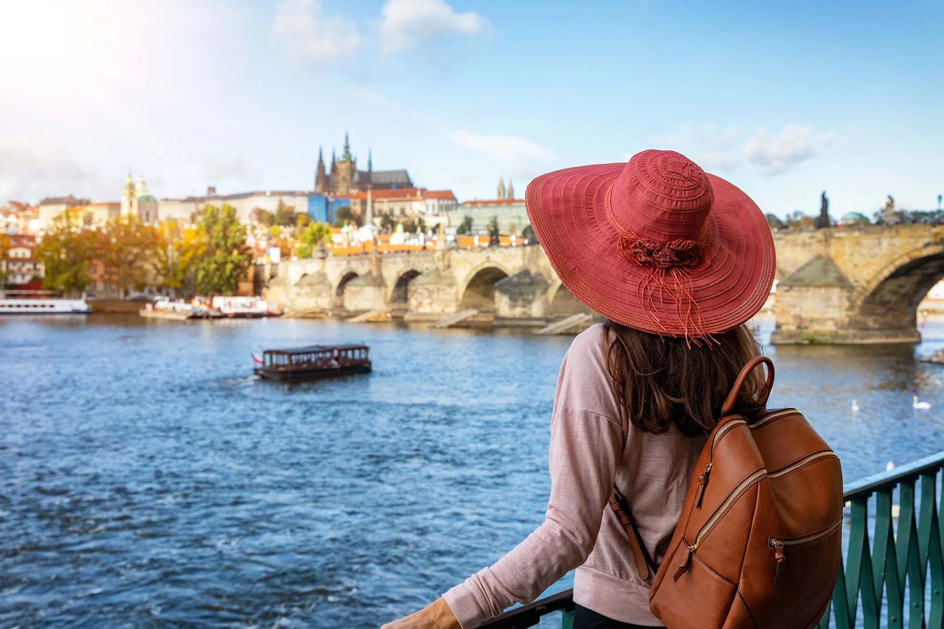 Charles Bridge women