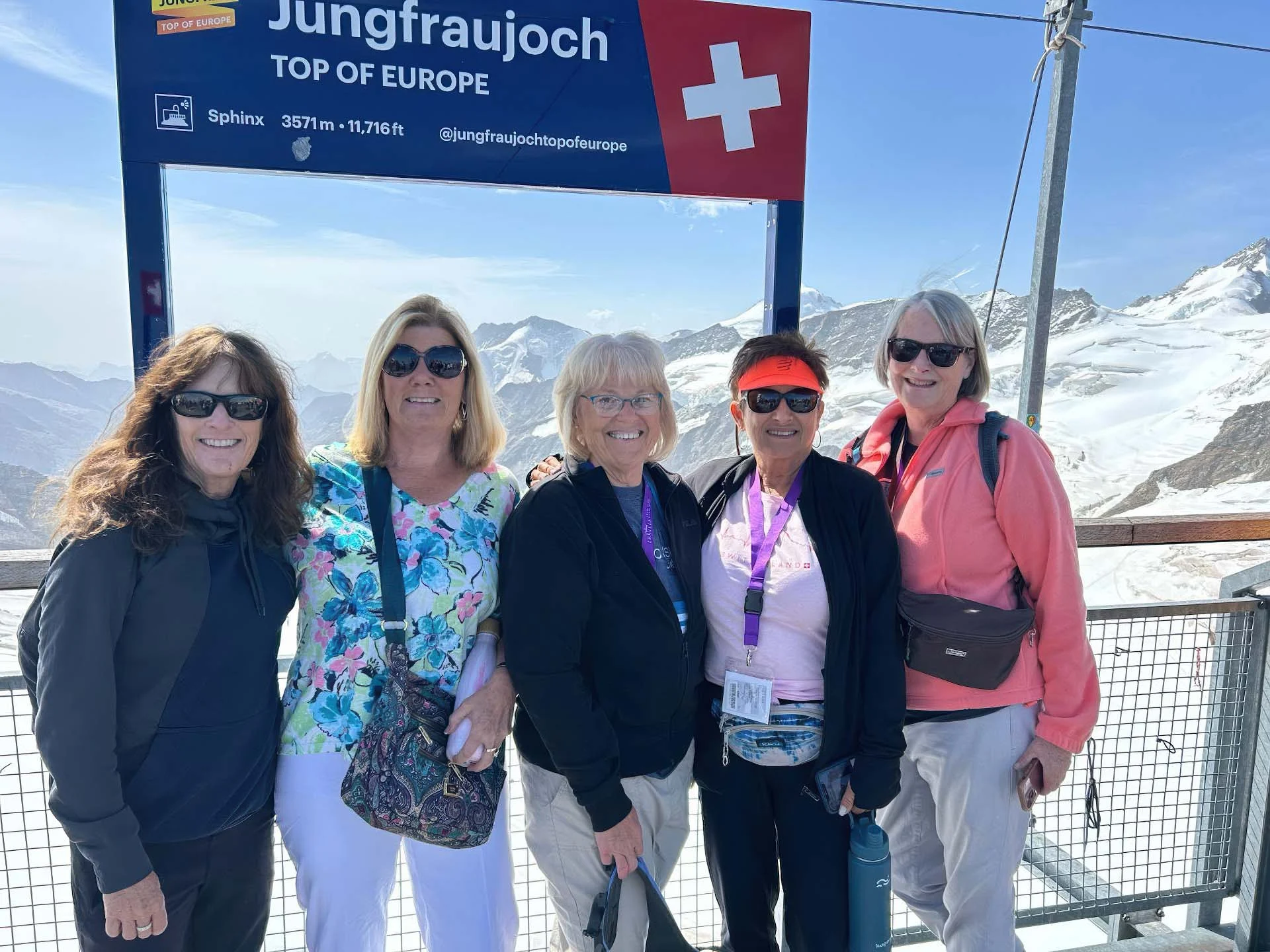 Sisterhood Jungfraujoch
