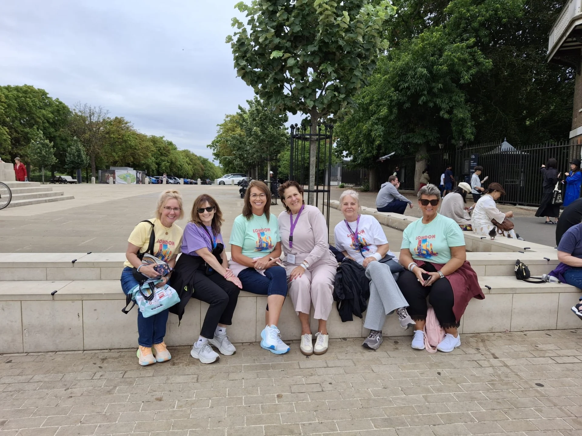 women traveling together