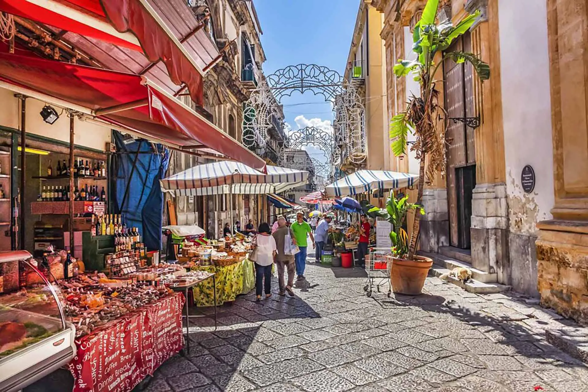 Shopping in Italy with Sisterhood Travels