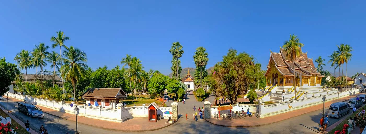 laos luang prabang royal palace pano