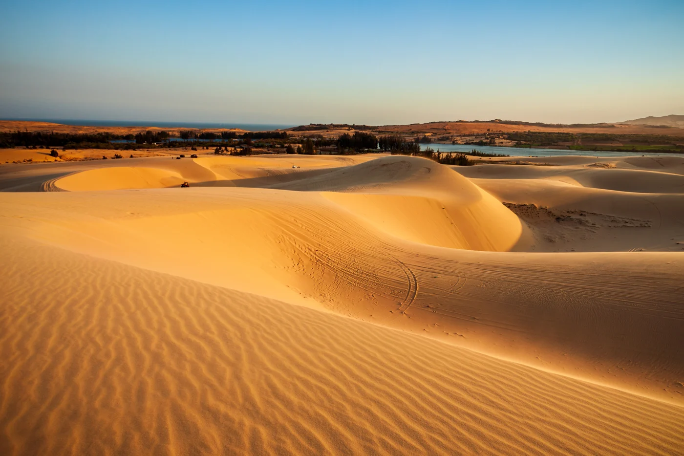 mui ne red sand dunes 1400 | Solo Travel For Women | Sisterhood Travels Group Tours