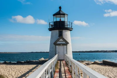 nantucket harbor lighthouse